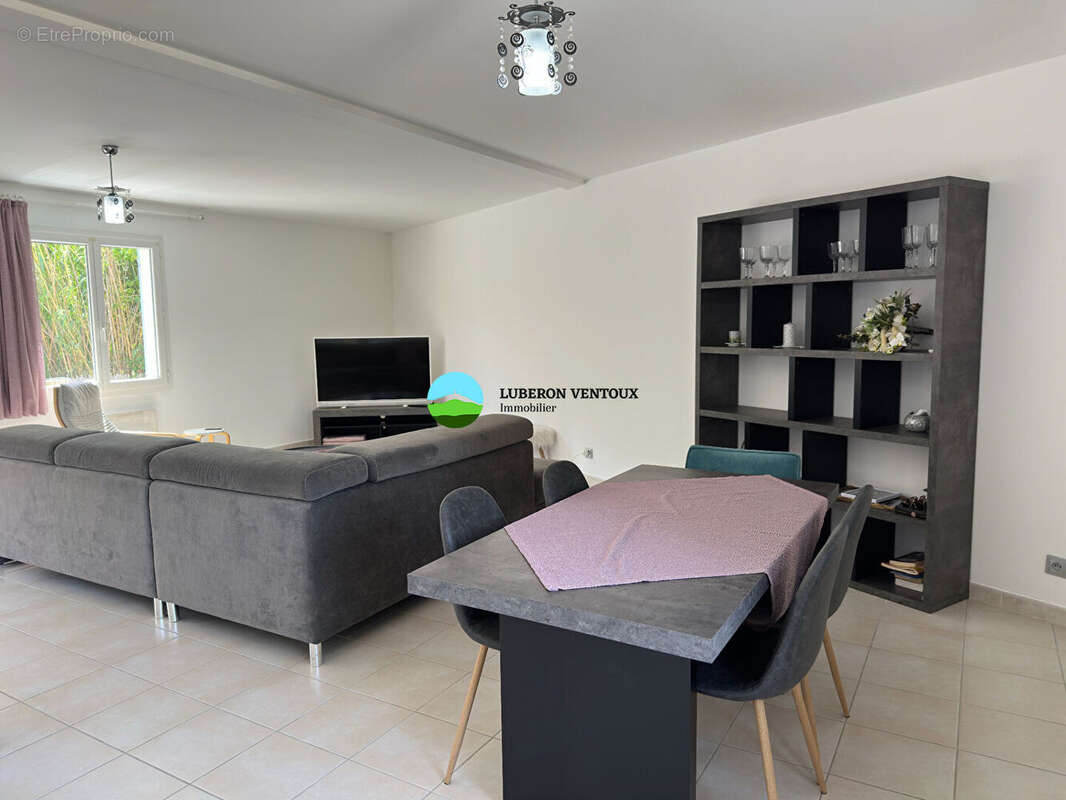 Maison à LORIOL-DU-COMTAT