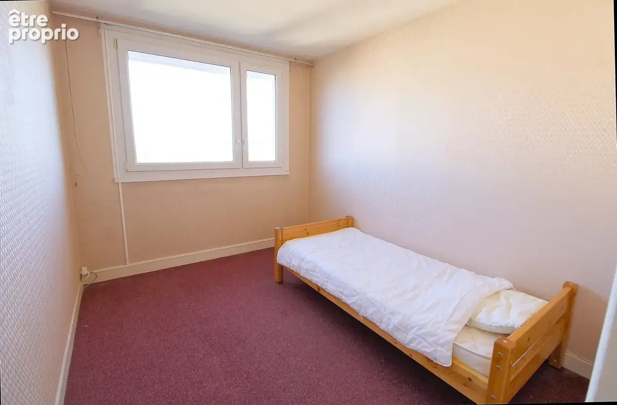Appartement 4 pièces 74 m² à vendre à Saint-Etienne-Du-Rouvray (76800) - photo 11