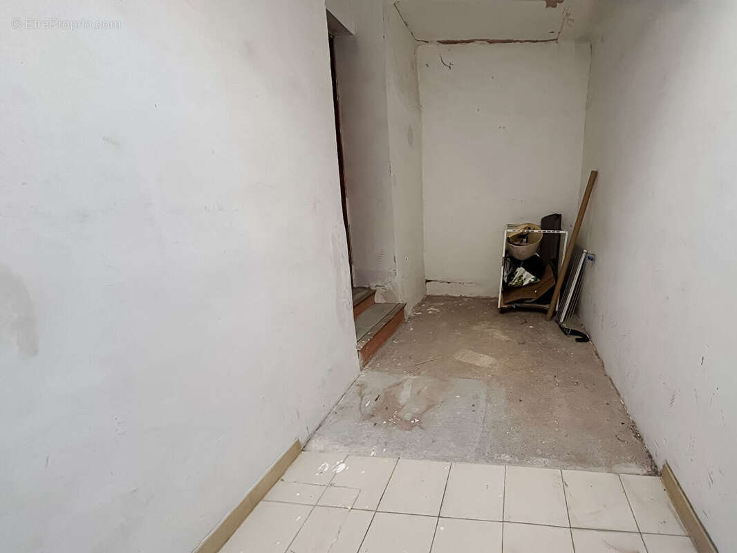 Appartement à LA FARE-LES-OLIVIERS