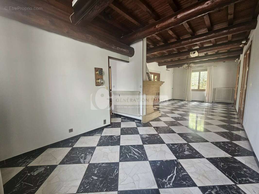 Villa 6 pièces avec piscine à Arles - photo 8