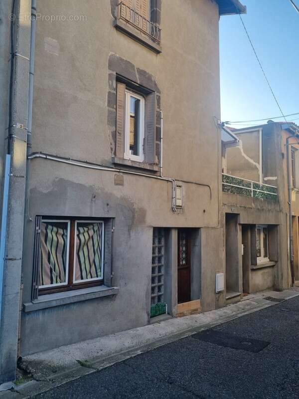 Maison de 2 appts à vendre COURNON D'AUVERGNE (63) - photo 15