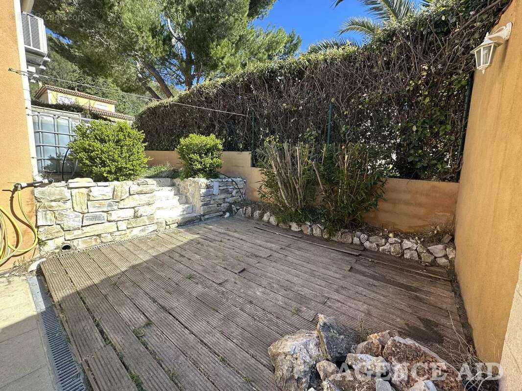 Maison à CUGES-LES-PINS