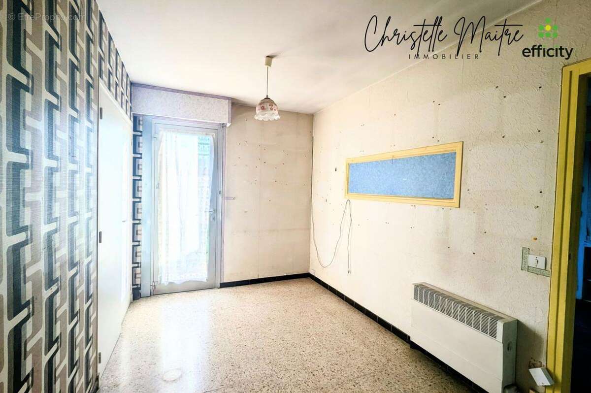 Maison à SAINT-MARTIN-DE-CRAU