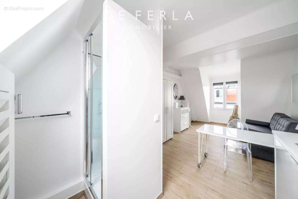 Appartement à PARIS-13E