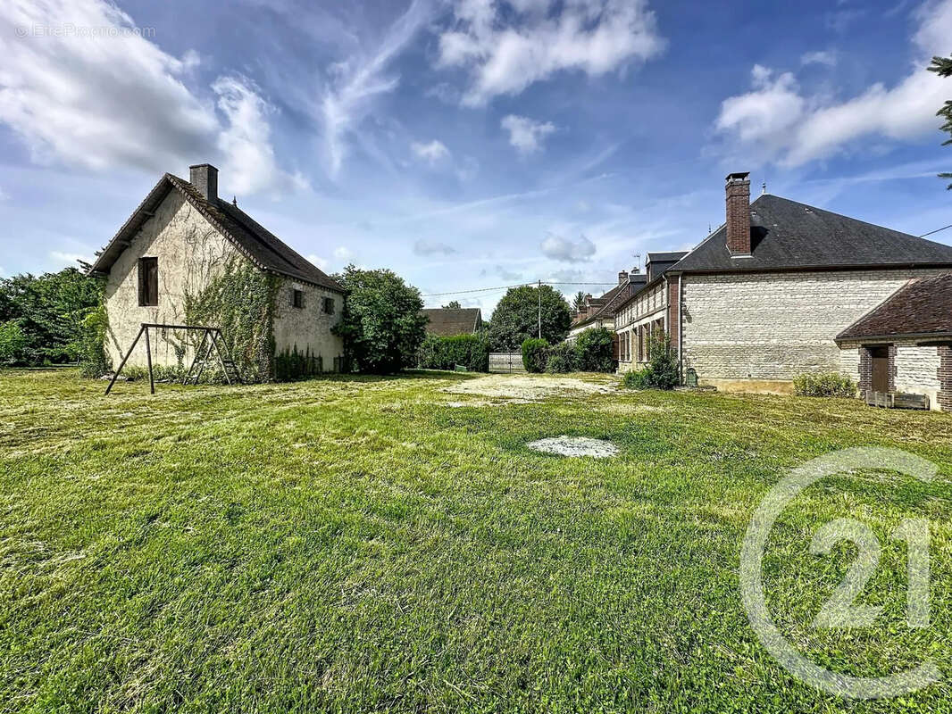 Maison 167 m² à Montigny-Les-Monts  - photo 12