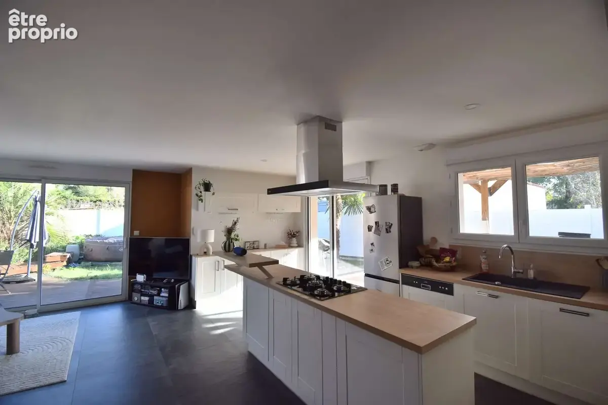 Maison d'habitation - photo 5