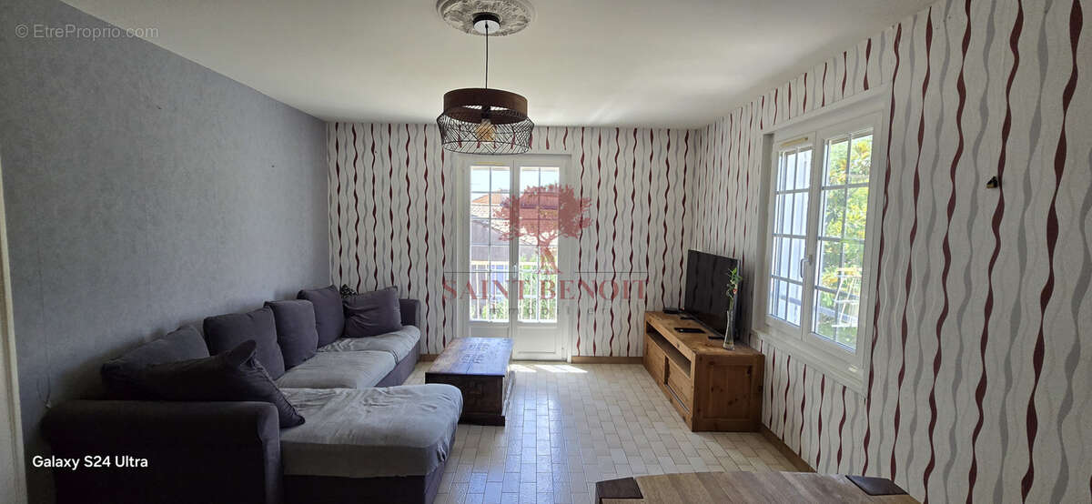 A VENDRE - A SAINT-ANDRE-DE-SANGONIS - MAISON de TYPE T4 de 85m2 avec garage de 55m2 et jardin attenant. - photo 14