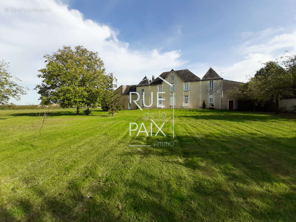 Propriété de caractère - Cuhon - photo 16