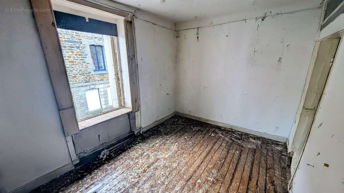 Appartement à LANRELAS