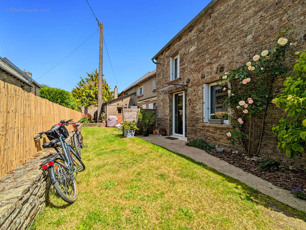 Maison à MEILLAC