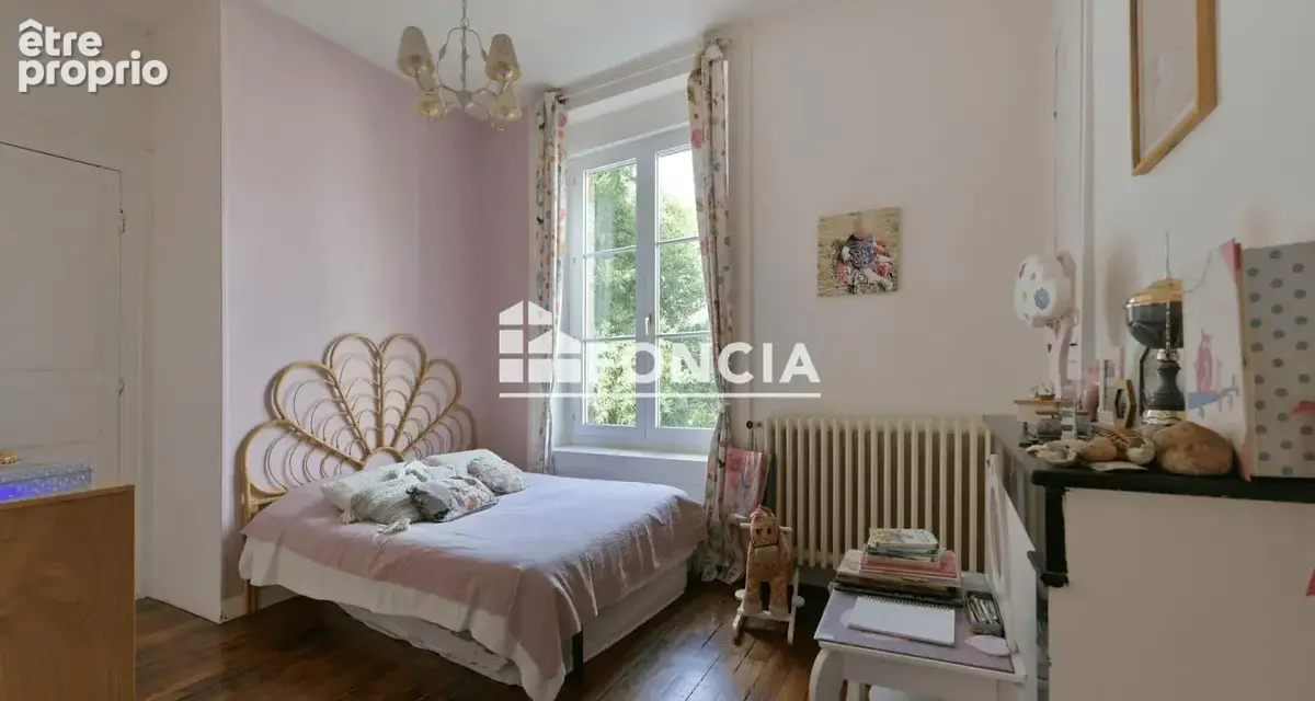 Maison de caractere de 178 m2 - photo 7
