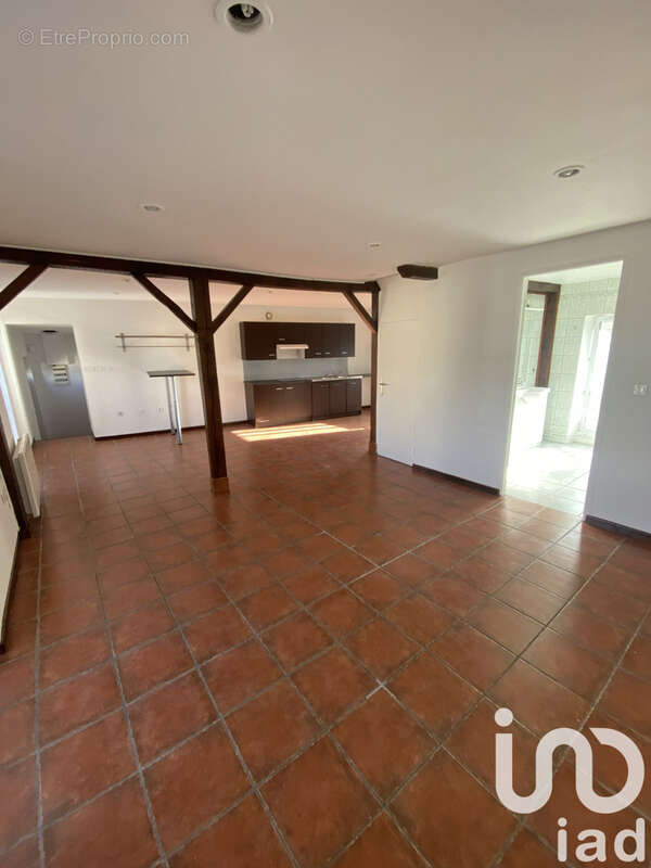 Photo 3 - Appartement à LA CHAPELLE-EN-SERVAL