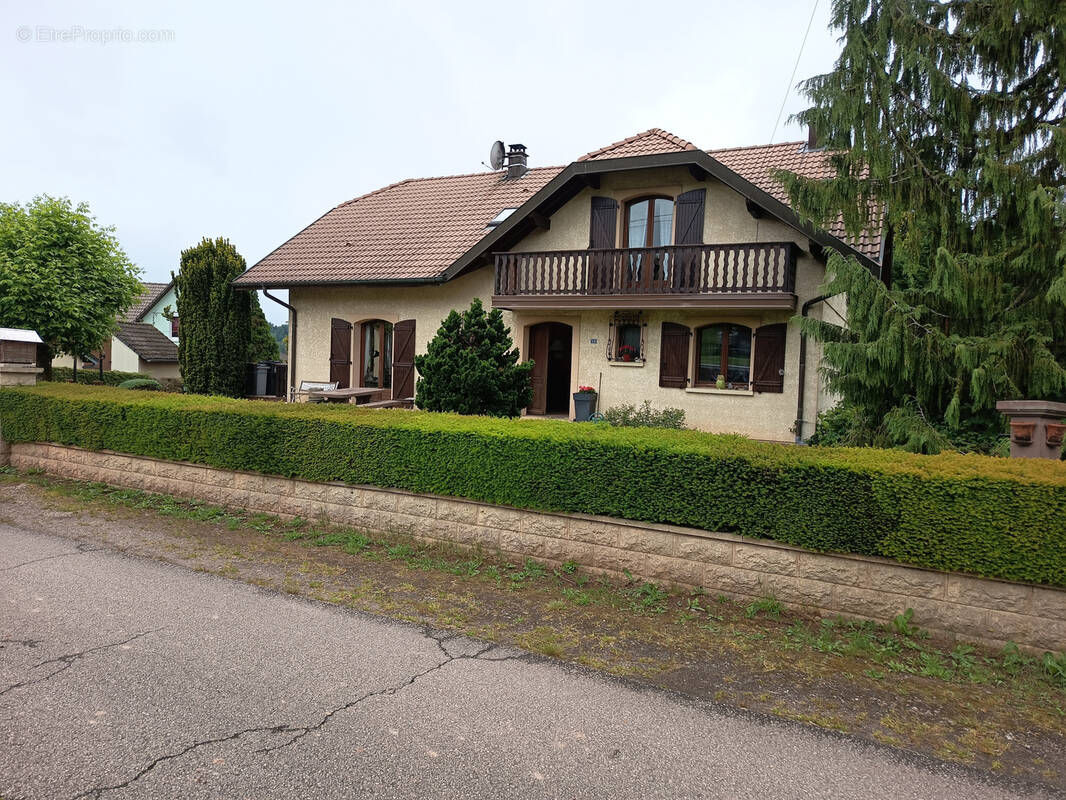 Maison à LA VOIVRE