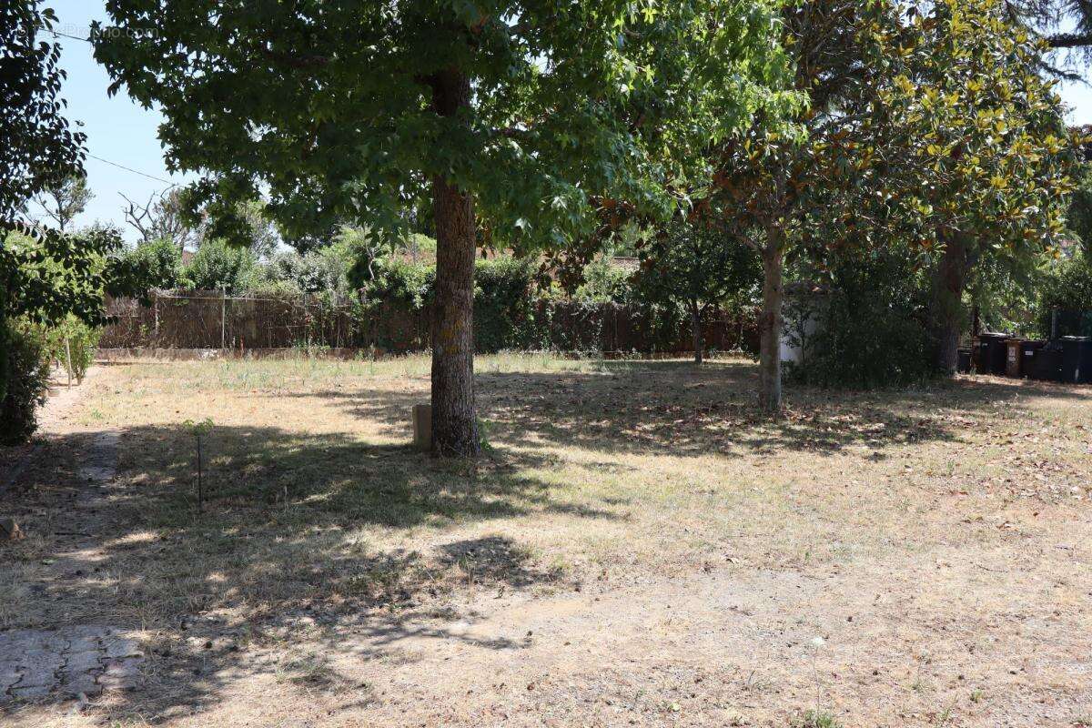Terrain 497m² Villeneuve-Tolosane - photo 2