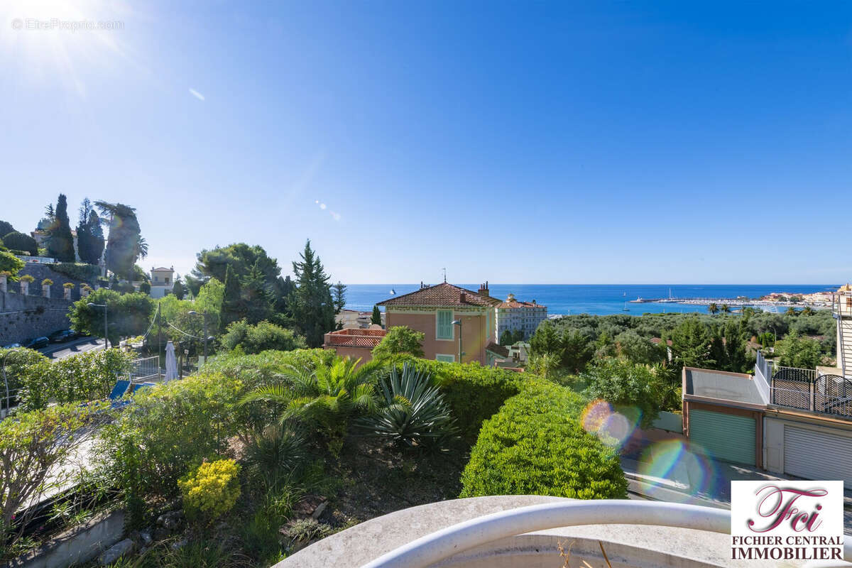 Appartement à MENTON