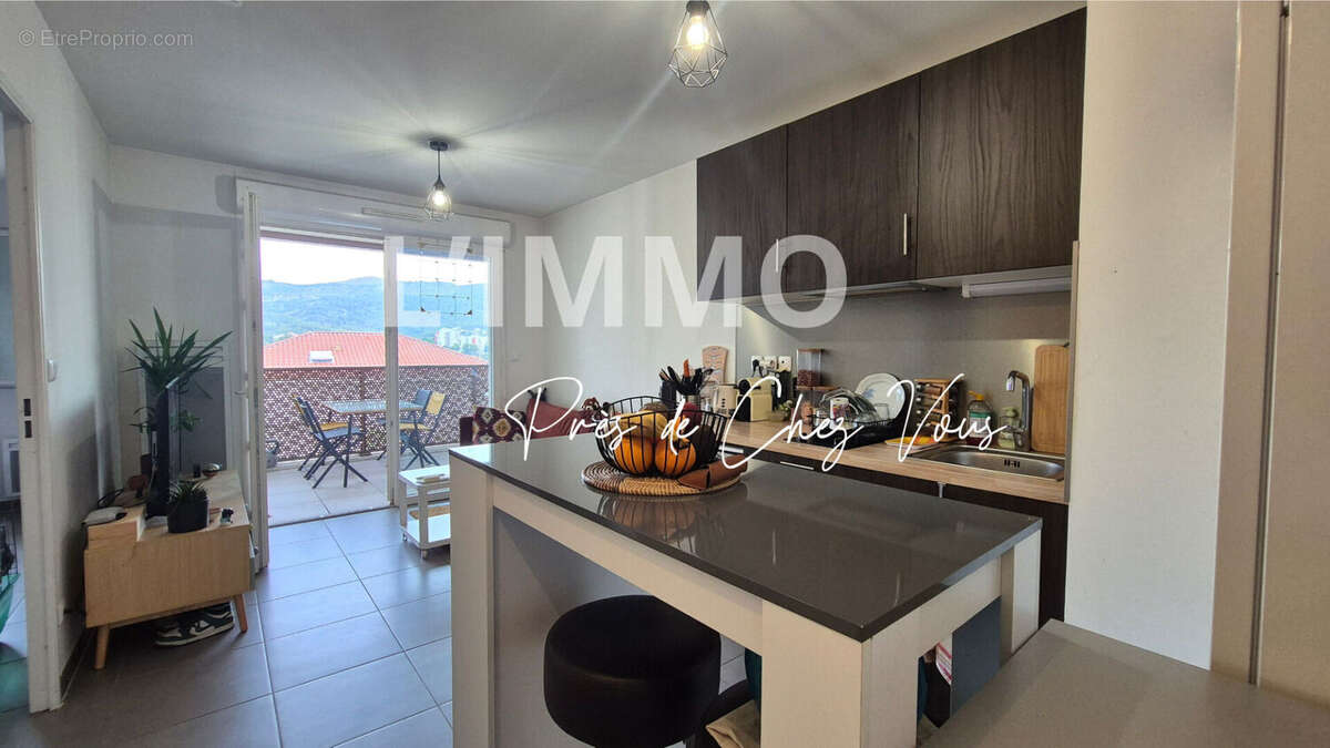 Appartement à MARSEILLE-11E