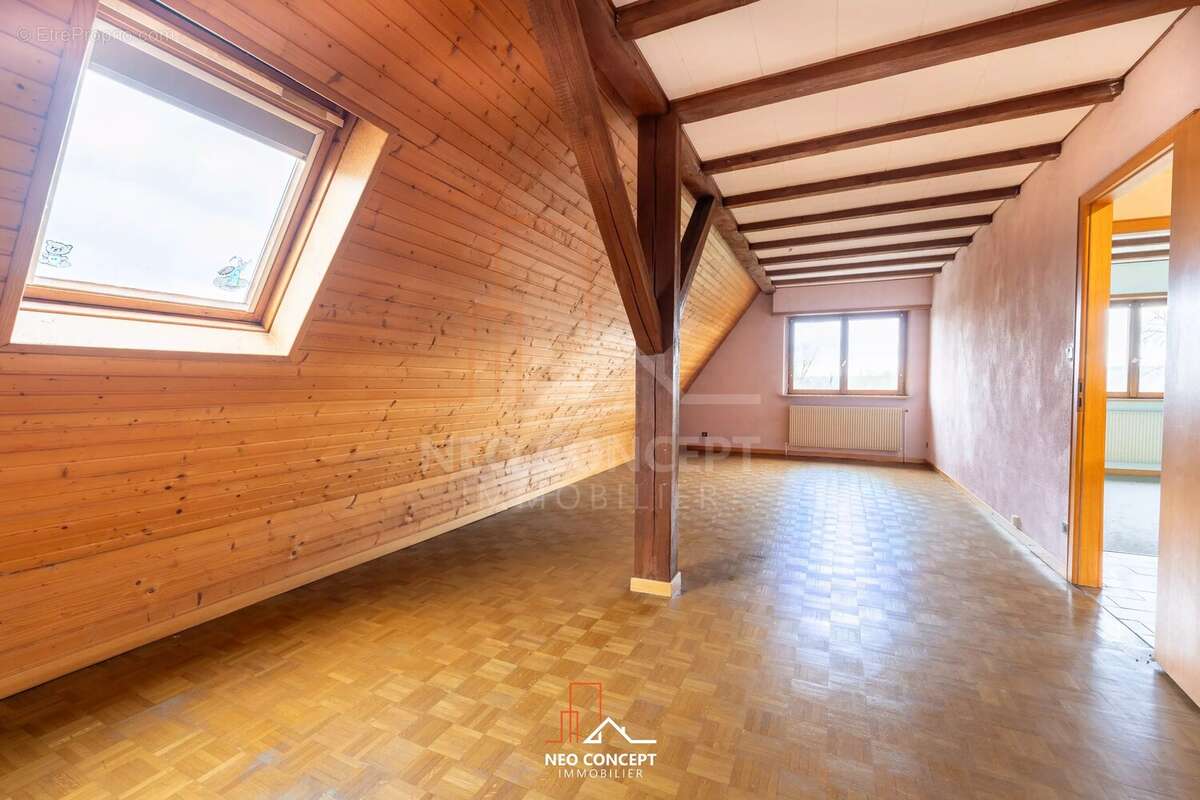 Appartement à MOMMENHEIM