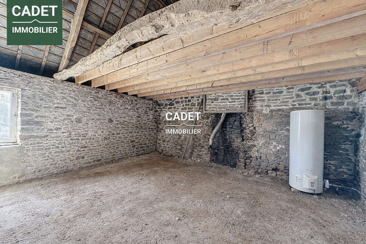 Maison à CHAMPREPUS