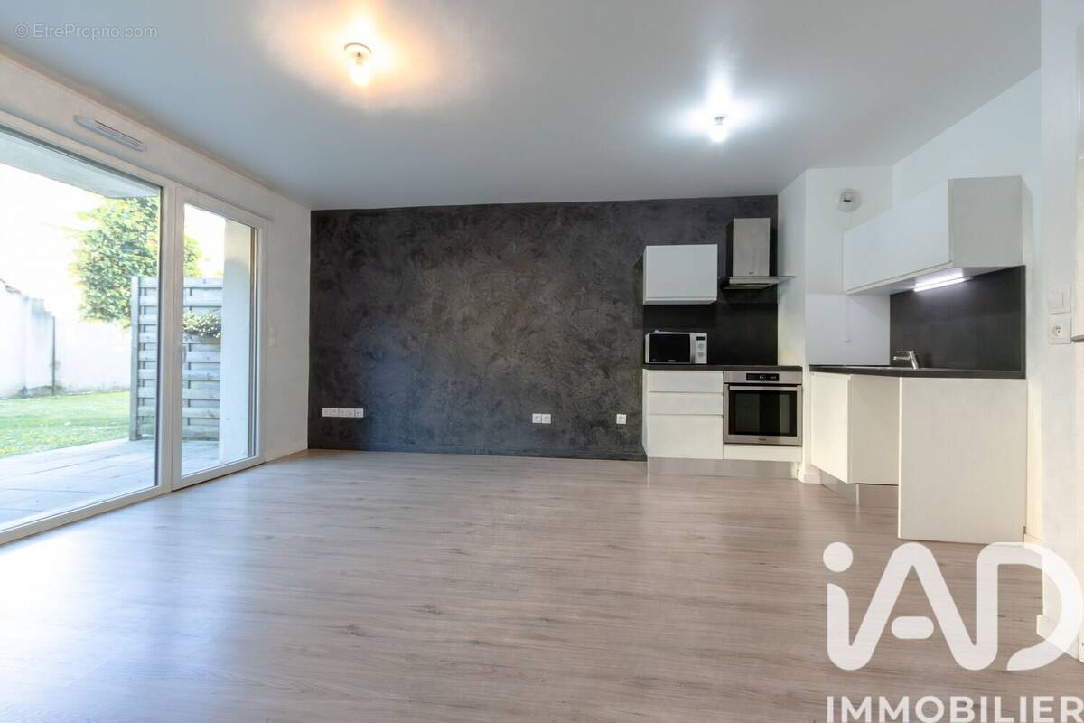 Photo 1 - Appartement à FACHES-THUMESNIL