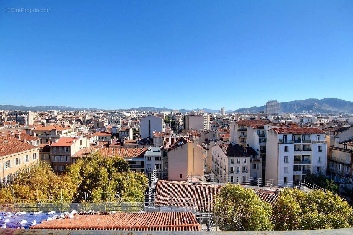 Appartement à MARSEILLE-6E