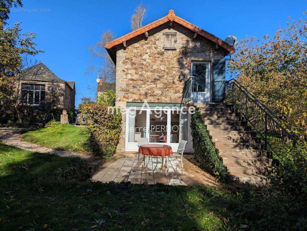 Maison à CORDES-SUR-CIEL