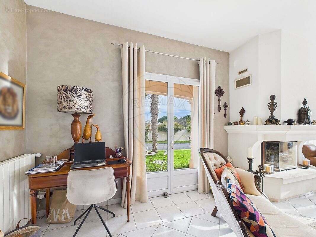 Maison à LES MATHES