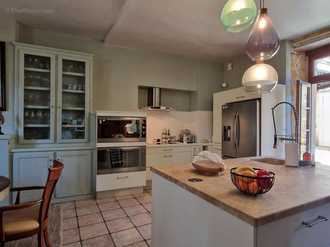 20251017152410 - Maison à LE BUGUE