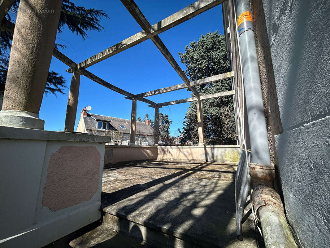 Maison à NERIS-LES-BAINS