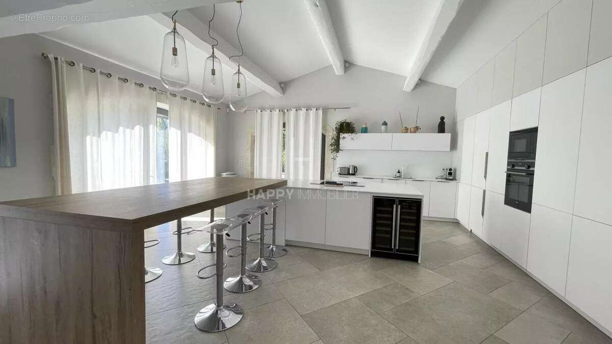 Maison à MAUSSANE-LES-ALPILLES