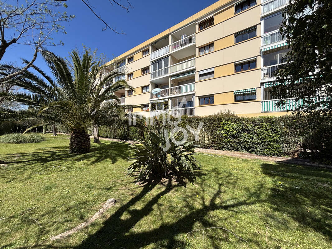 Appartement à FREJUS