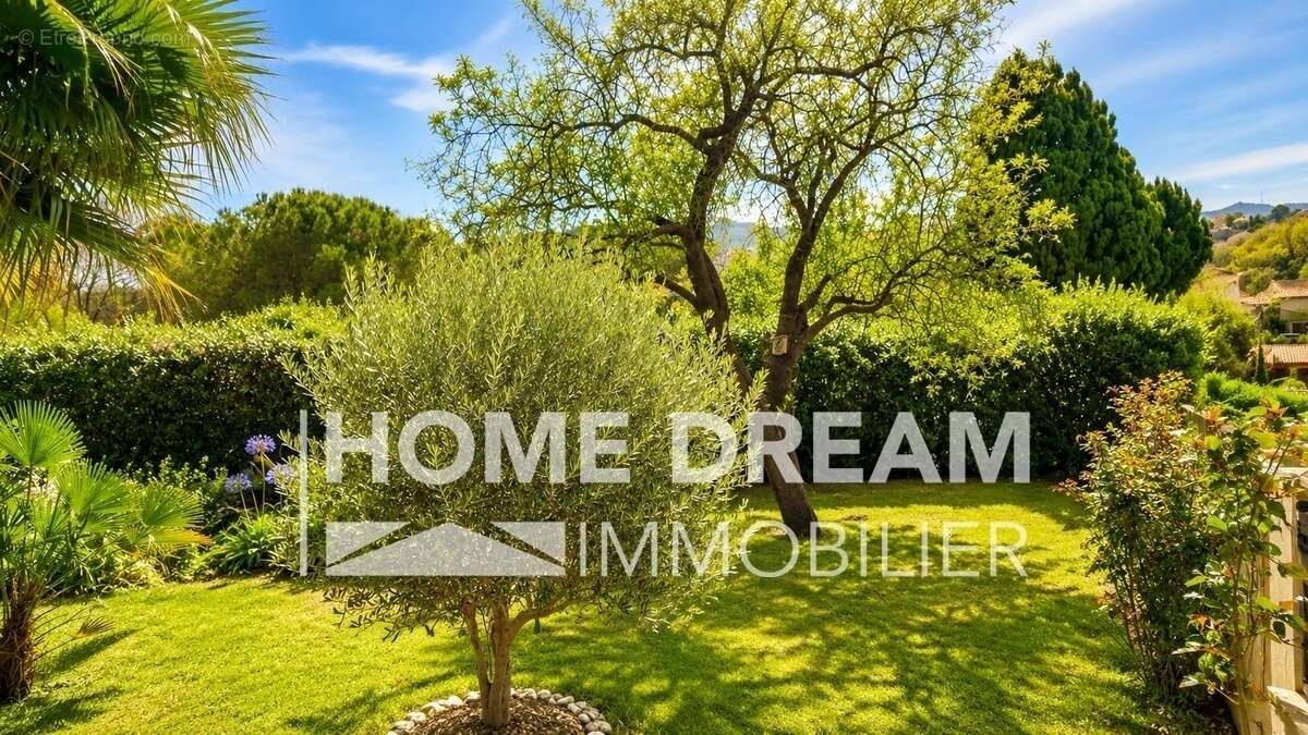 Maison 193 m² à La Seyne-Sur-Mer  - photo 4