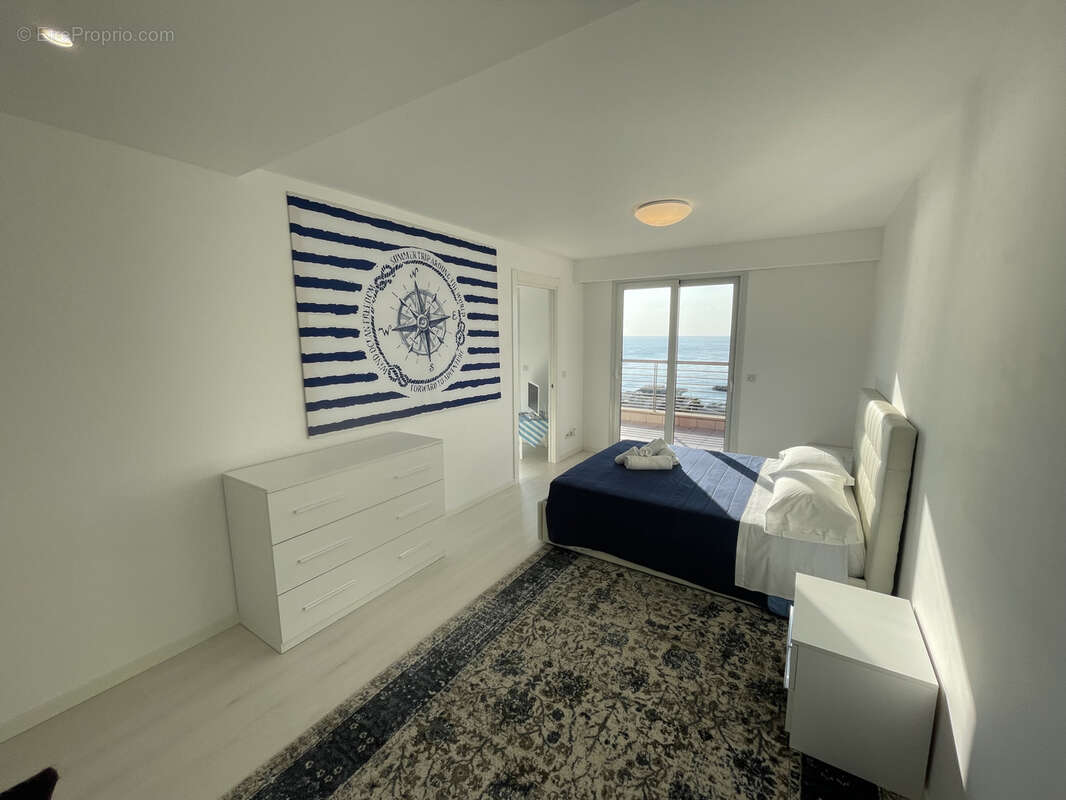 Appartement à MENTON