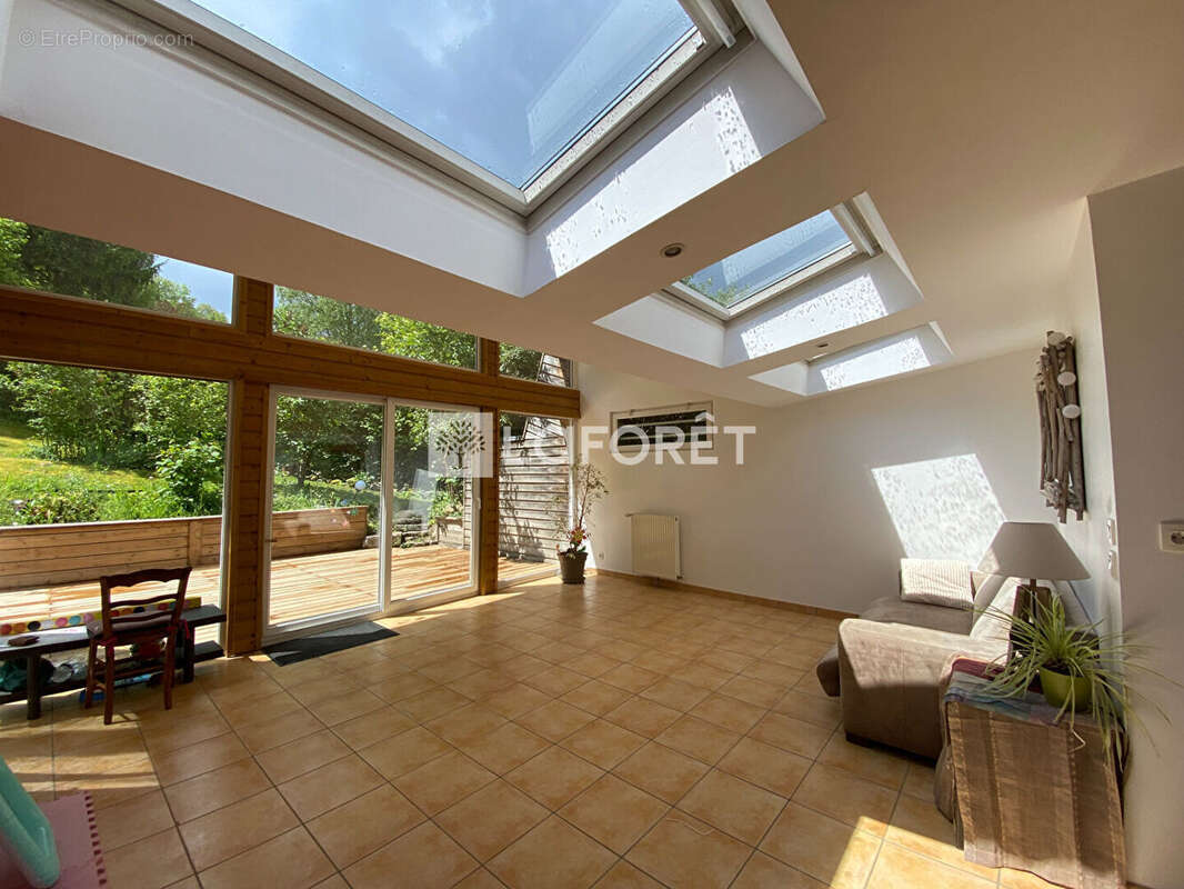 Maison Saint Leger Du Bourg Denis 8 pièce(s) 202.35 m2 - photo 2