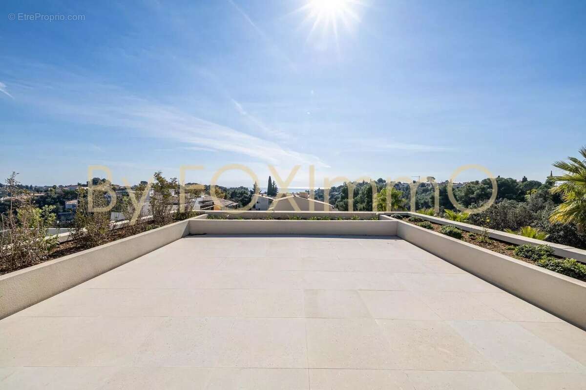 Appartement à CAGNES-SUR-MER