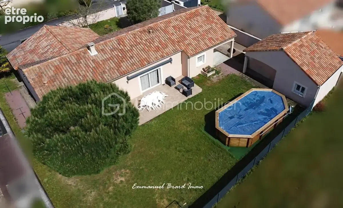 Maison de plain-pied - année 2012 – 150 m² habitables – 4 chambres - photo 21