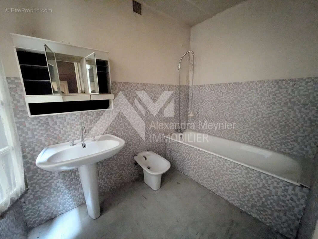 Appartement à PONT-EN-ROYANS