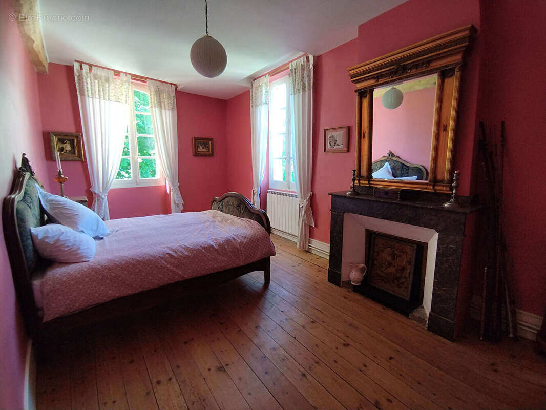 Hôtel particulier au centre de Moissac 82 - photo 13