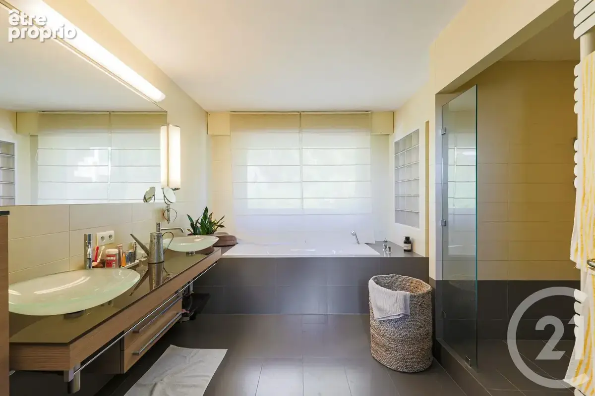 Maison 8 pièces 361 m² à vendre à Corenc (38700) - photo 13