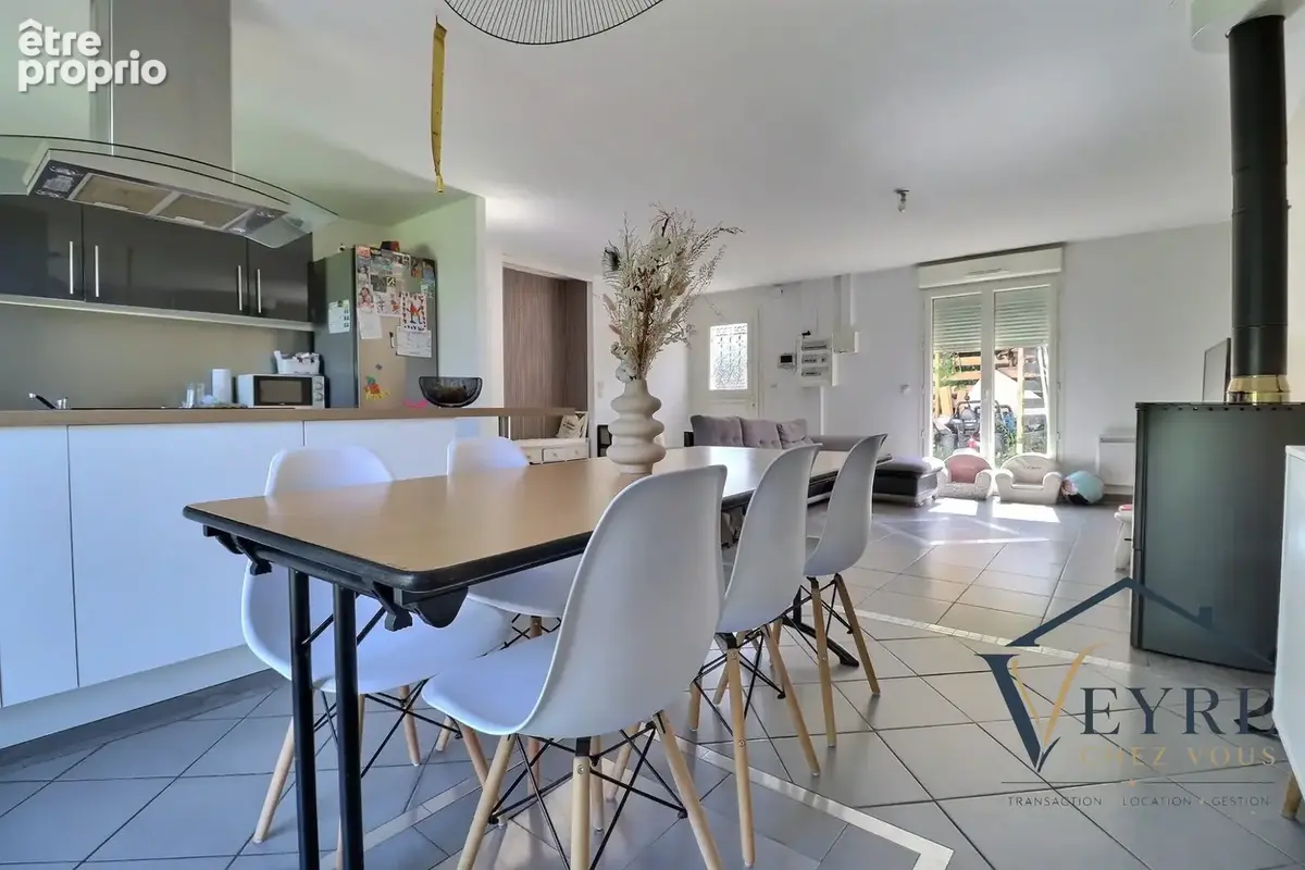 Maison 5 pièces 103 m² à vendre à Bongheat (63160) - photo 5