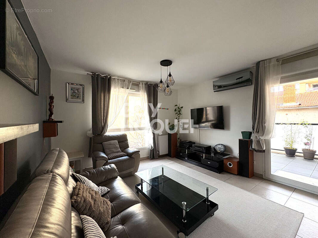 Appartement à GIVORS