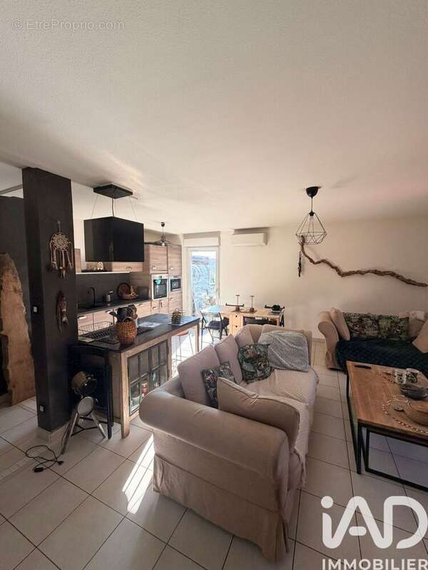 Photo 2 - Appartement à VITROLLES