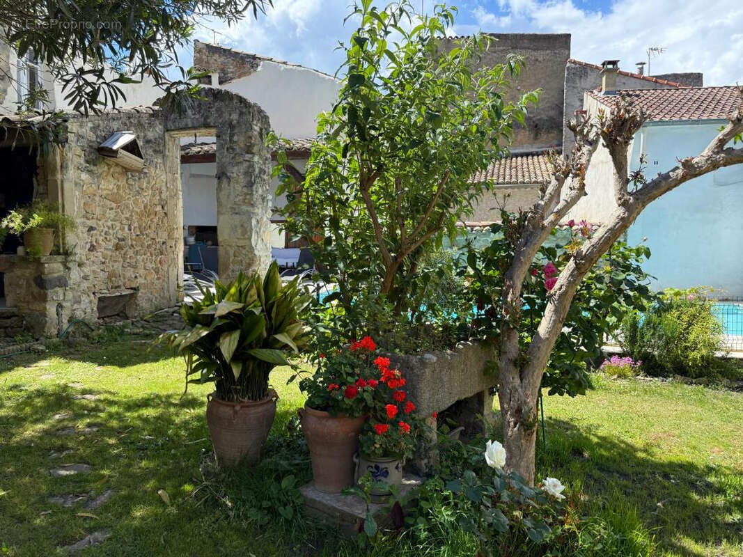 Maison à MONDRAGON