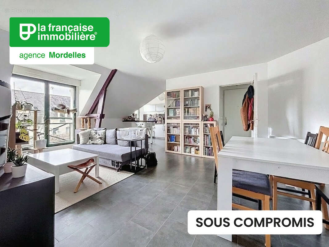 Appartement à CHARTRES-DE-BRETAGNE