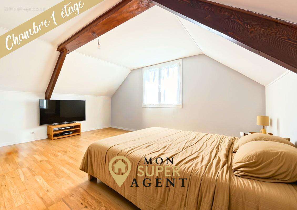Maison 201 m² à Le Chatelet-En-Brie  - photo 18