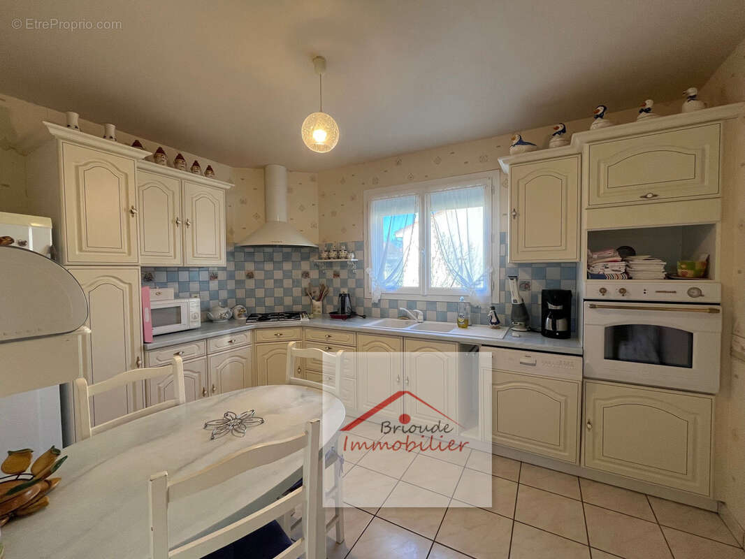 Maison à BRASSAC-LES-MINES