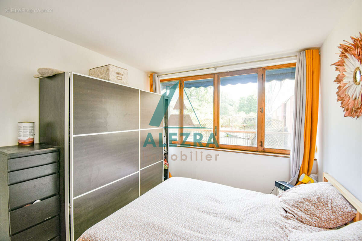 Appartement à LA CELLE-SAINT-CLOUD