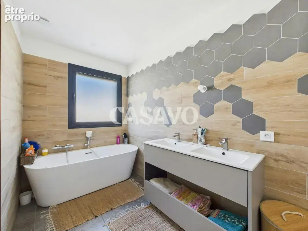Vente Maison 5 pièces de 175m² - 83720 Trans-en-Provence - photo 15