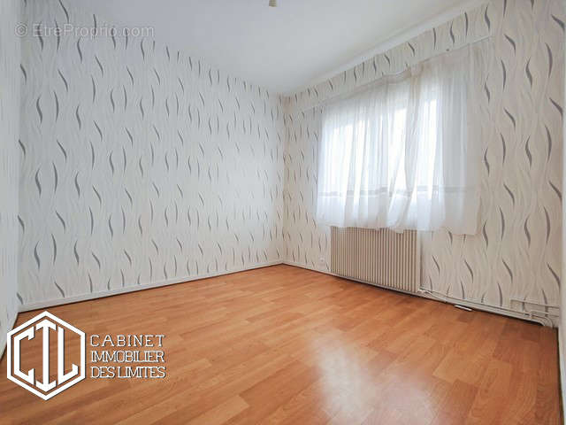 Pavillon F4 Limite Le Raincy - photo 11