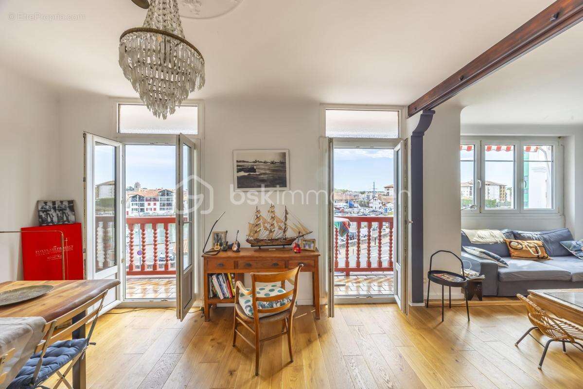 Appartement à CIBOURE