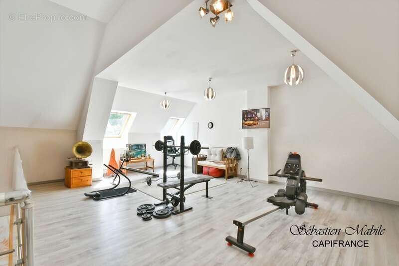 Maison à ROZ-SUR-COUESNON